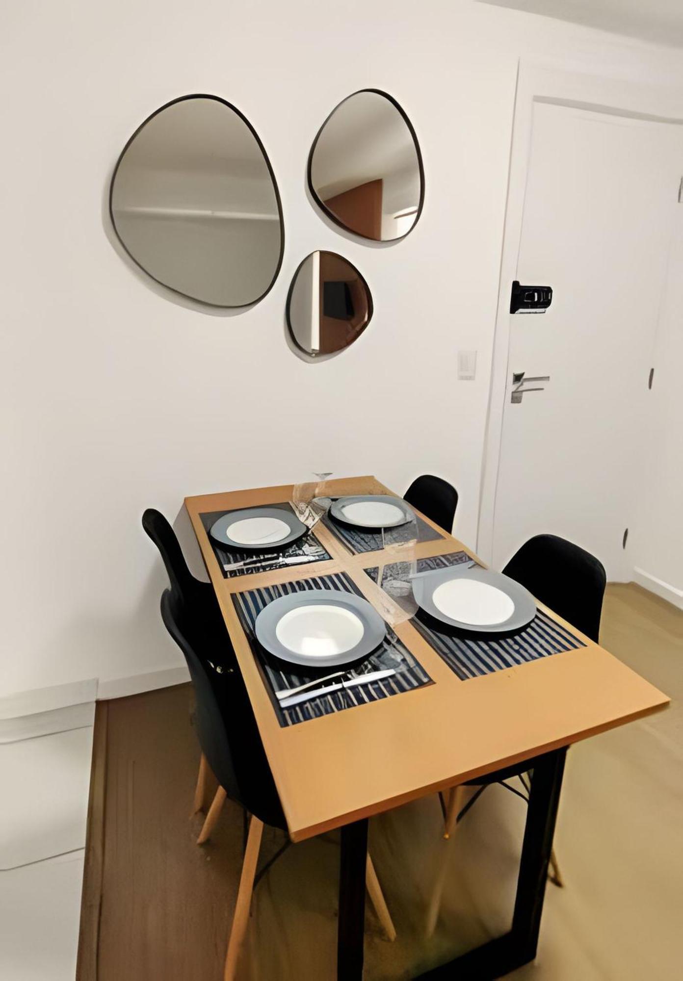 Apto C/ Sacada Prox Ayrton Senna Apartment